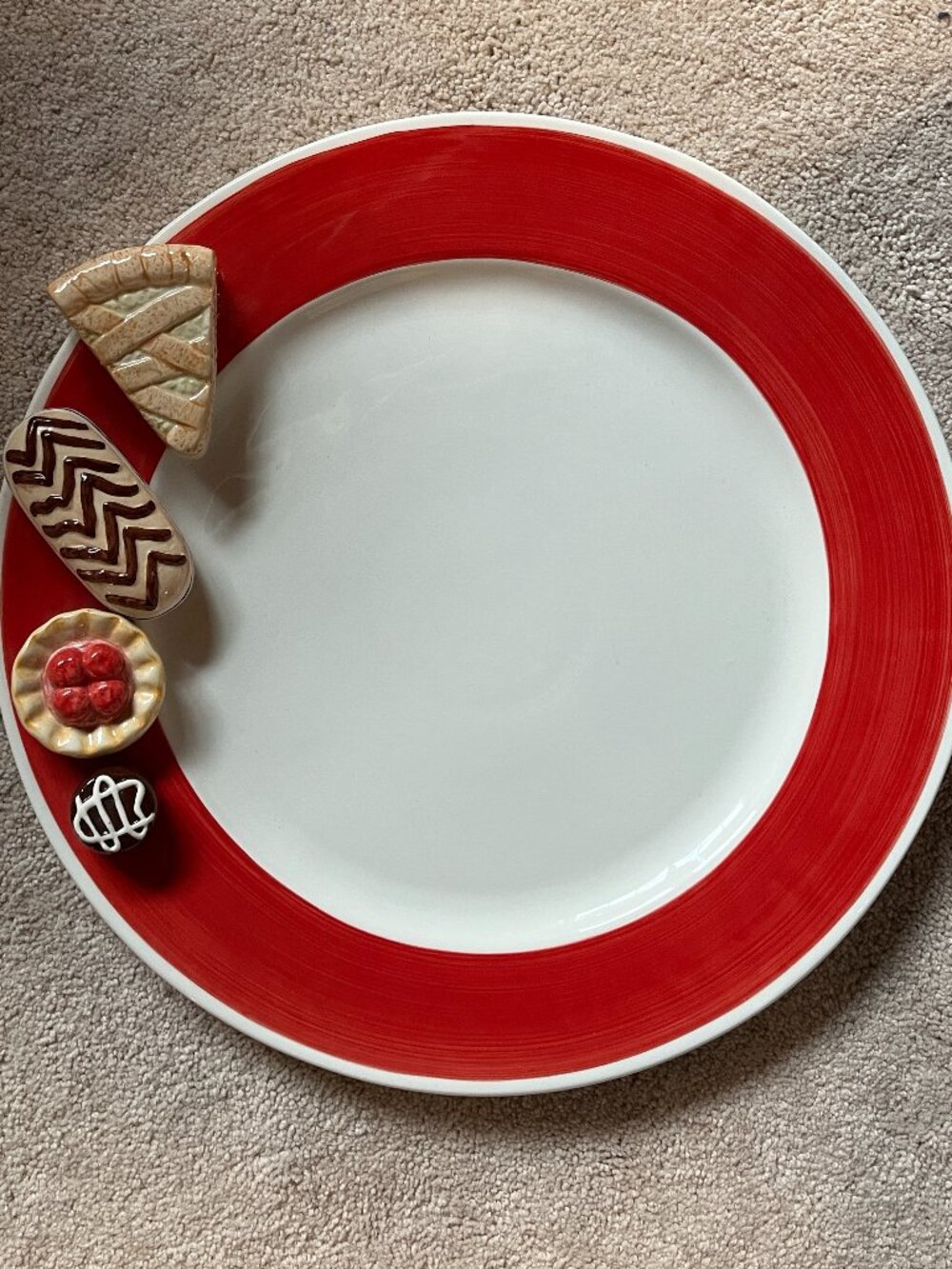 Vintage 15" 3D Dessert Pastry Platter